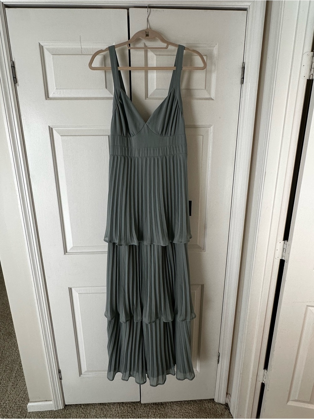 Lulu's Sage Green Pleated Tiered Backless Maxi Dress